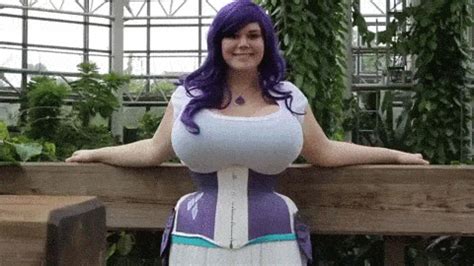 big boobs bouncing gif|Free bouncing boobs Porno GIFs on XGroovy.com